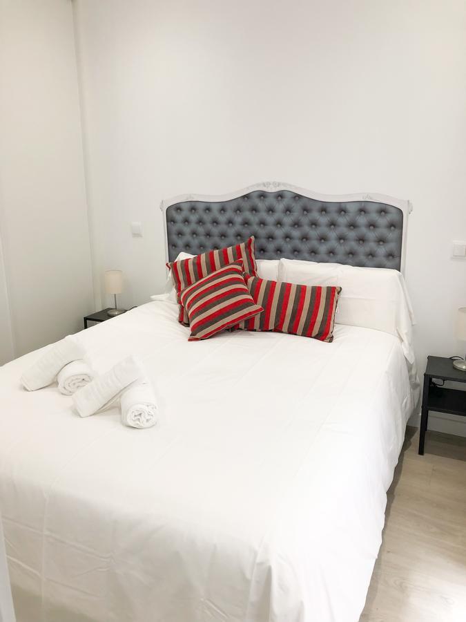Modern With Ideal Location Next To Atocha Station マドリード エクステリア 写真